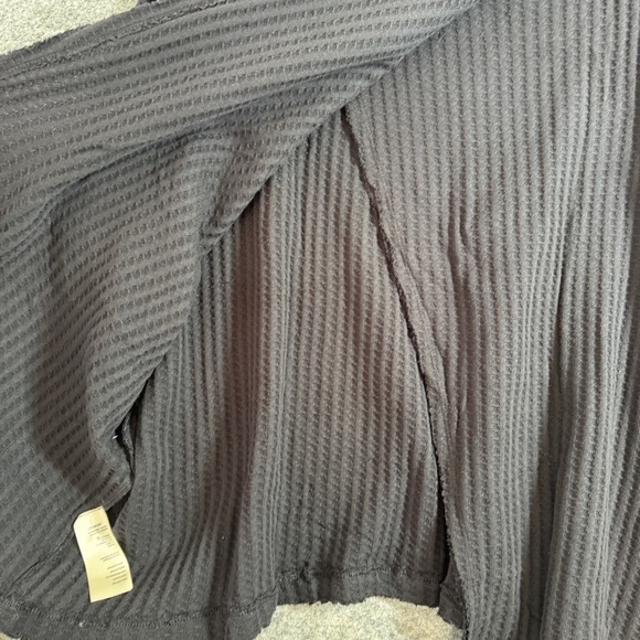 Free People Waffle Knit Boho Relaxed Fit Cowl Neck Sweater Size Small - Picture 10 of 16